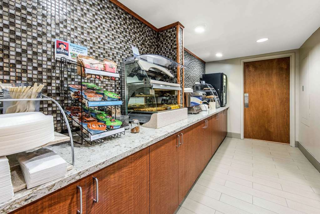 Clarion Locanda Cranberry Township