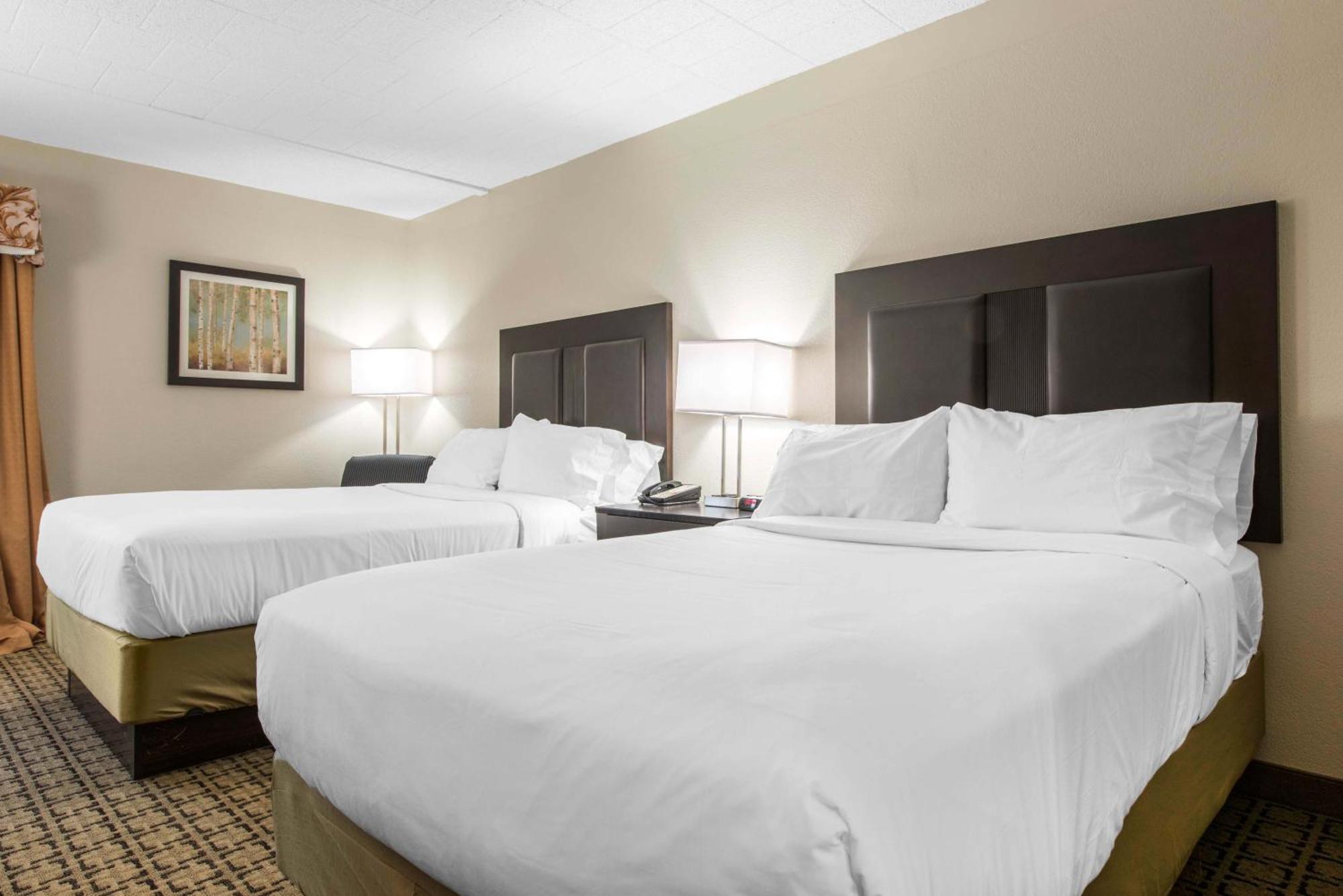 Clarion Pittsburgh Cranberry