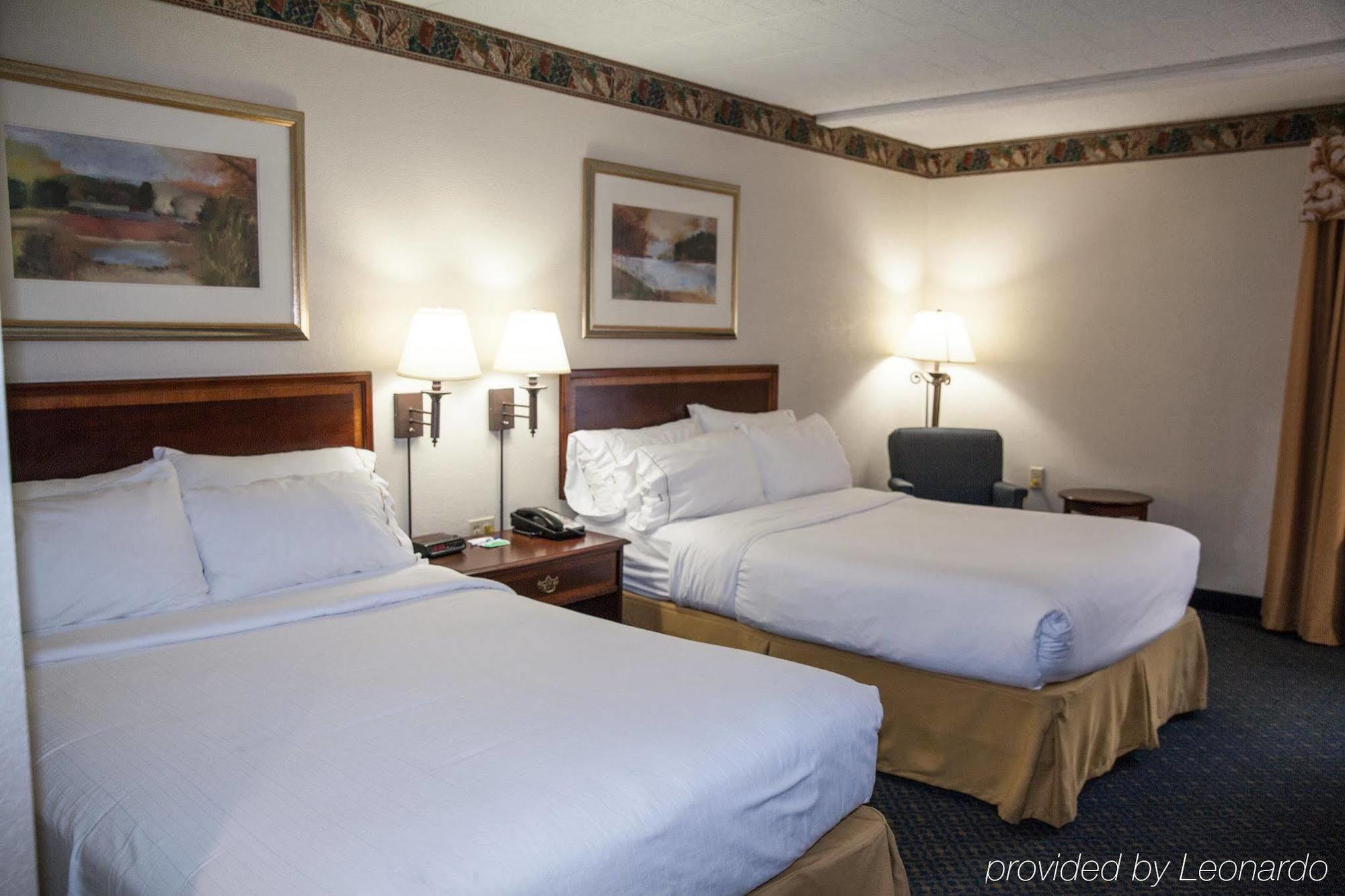 Clarion Pittsburgh Cranberry Gasthof